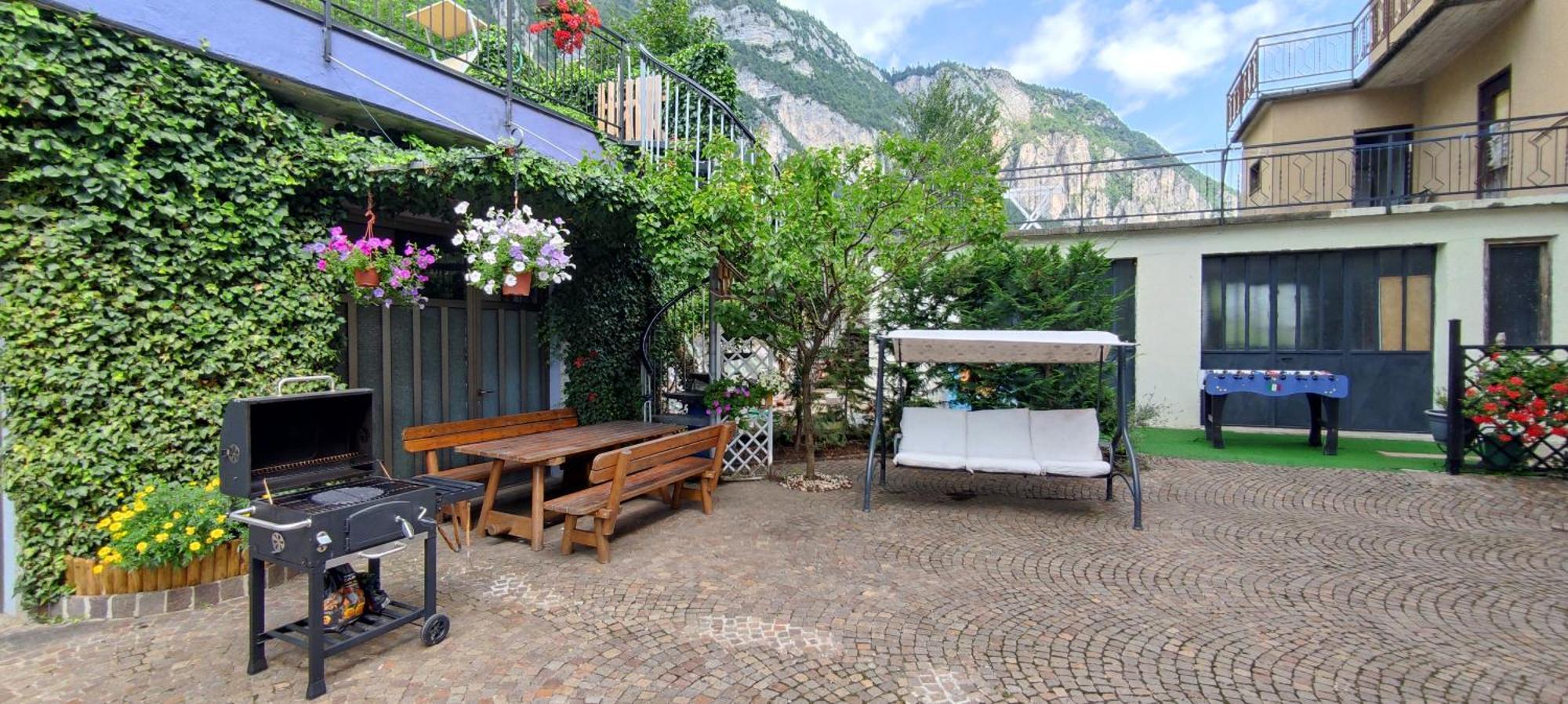 Apartments Giovannini ไฟเดลลาปากาเนลลา ภายนอก รูปภาพ